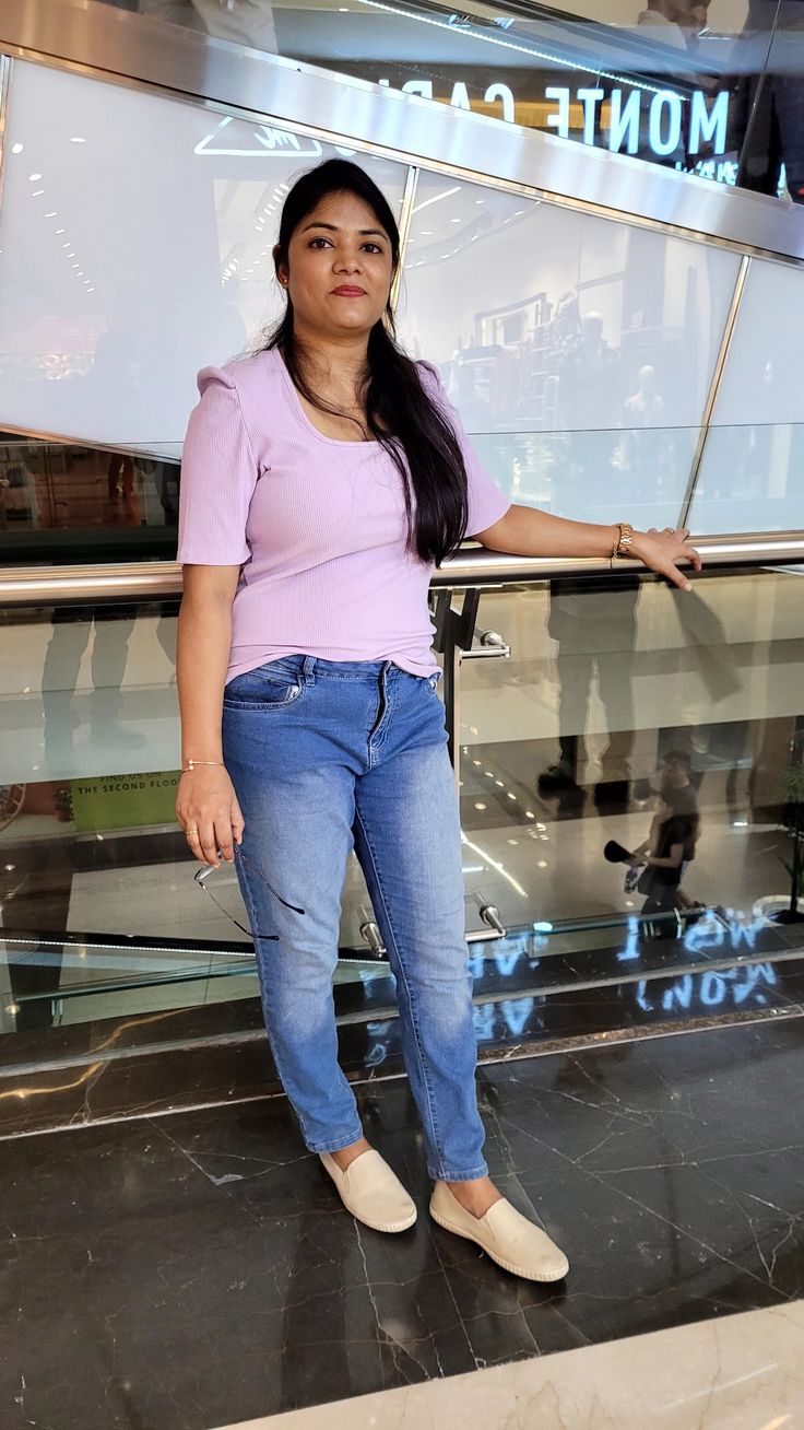 POOJA ROOM MEETING SERVICE AVAILABLE GENUINE GIRLS 