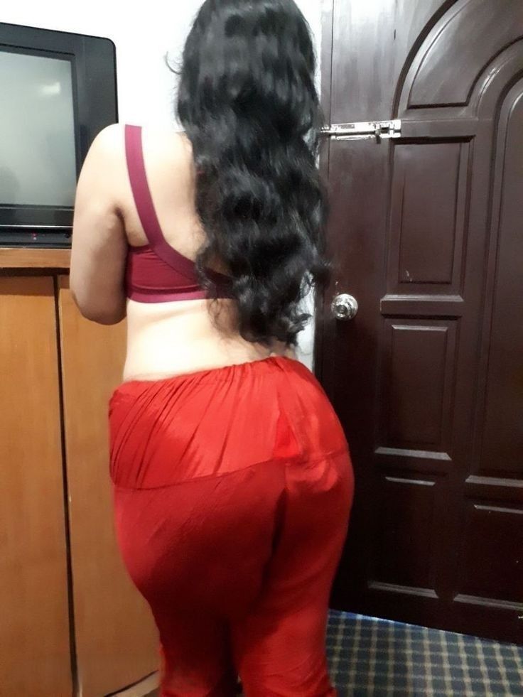 Call Girls In Pul Bangash Delhi Low 9958626694