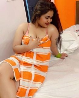 D    L 9711147426     Call Girls In Karolbag Escort Service