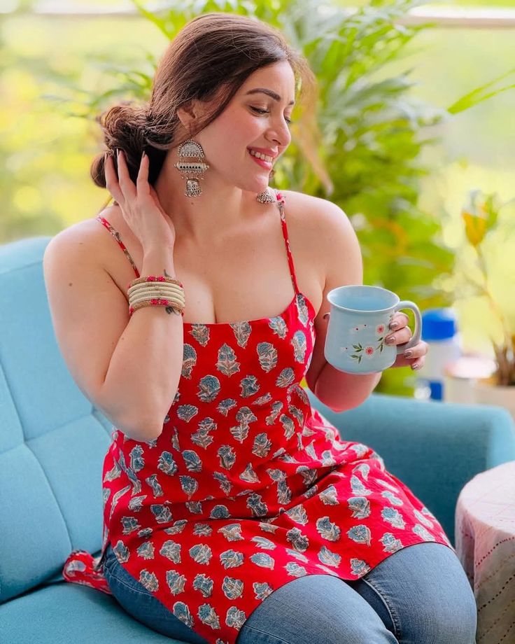 8800153789           Call girls in Sector 67 Noida Special