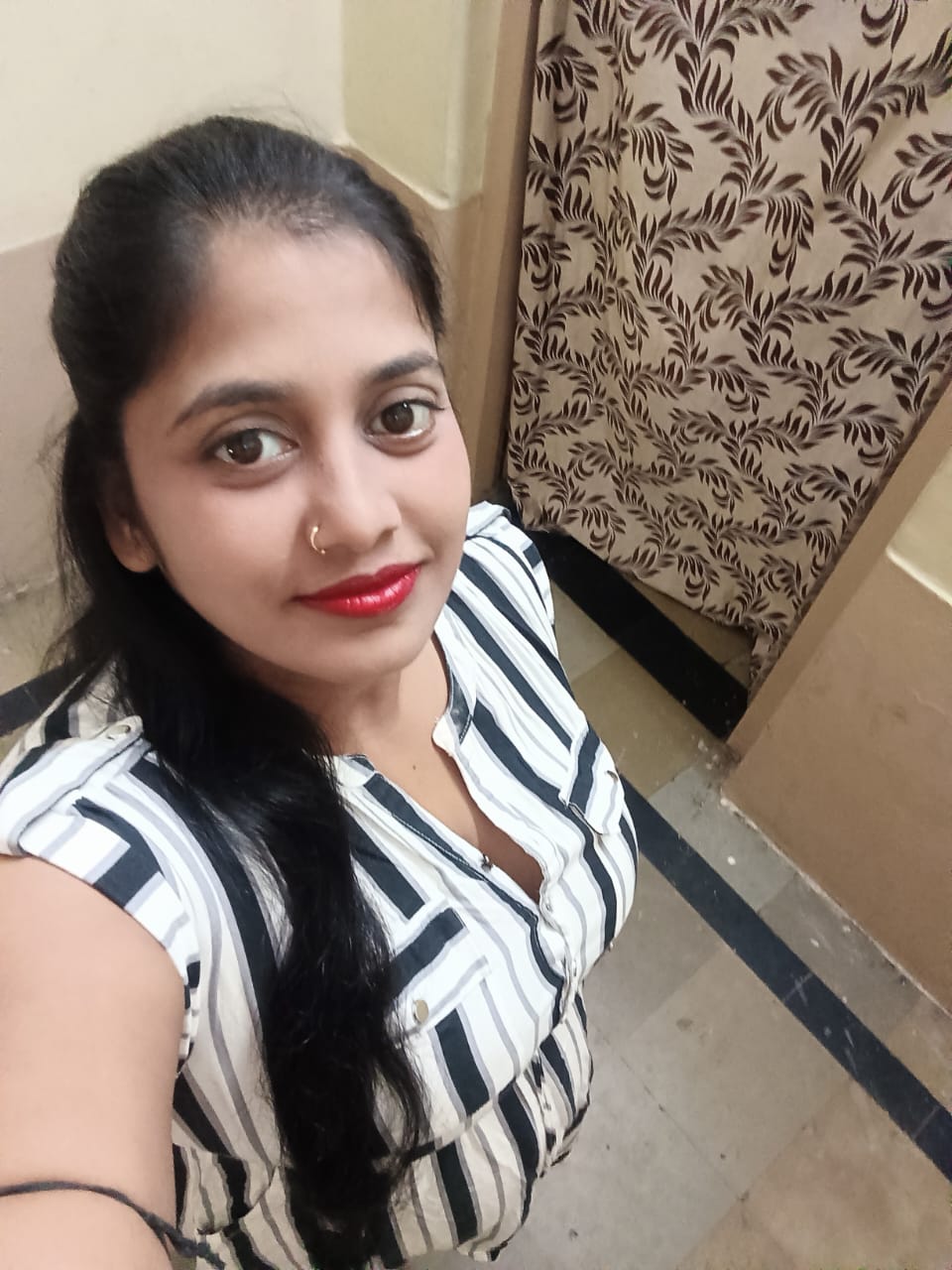 Navallur hot sex girls i Sholinganallur padur Seruseri 