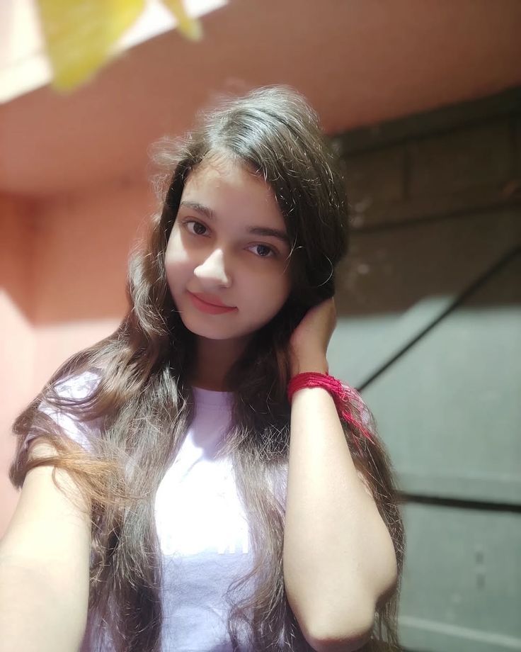 Genuine girls room meeting service available all city 