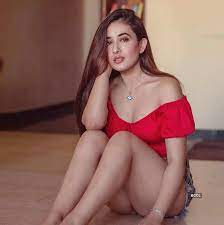 Call girls In Sector 104  Gurgaon Justdial 9911065777