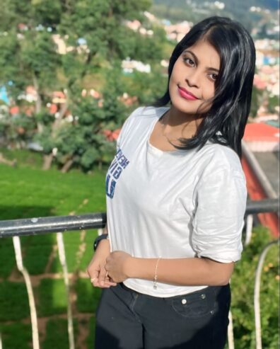 100     eal   Call Girls In Aiims Metro  Delhi   9711147426