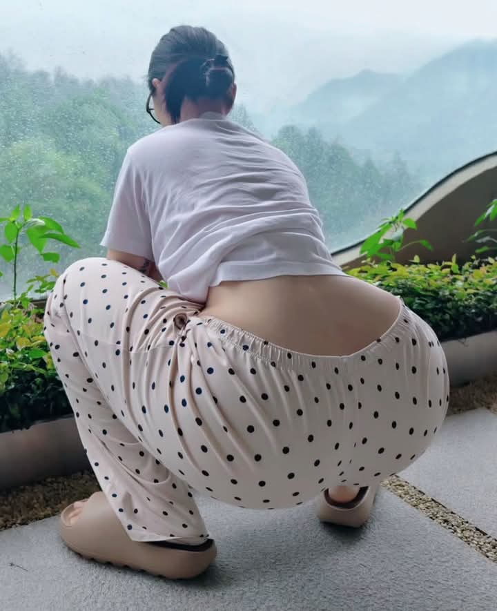 Justdial 9958659377 Call Girls In Saket For Both In Out