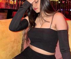 Call Girls In Dhaula Kuan  Delhi      844779280      2Short 3