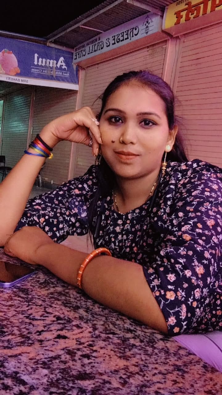 Komal Jain 9O79l5l564 call girls in Jaipur mansarovar b