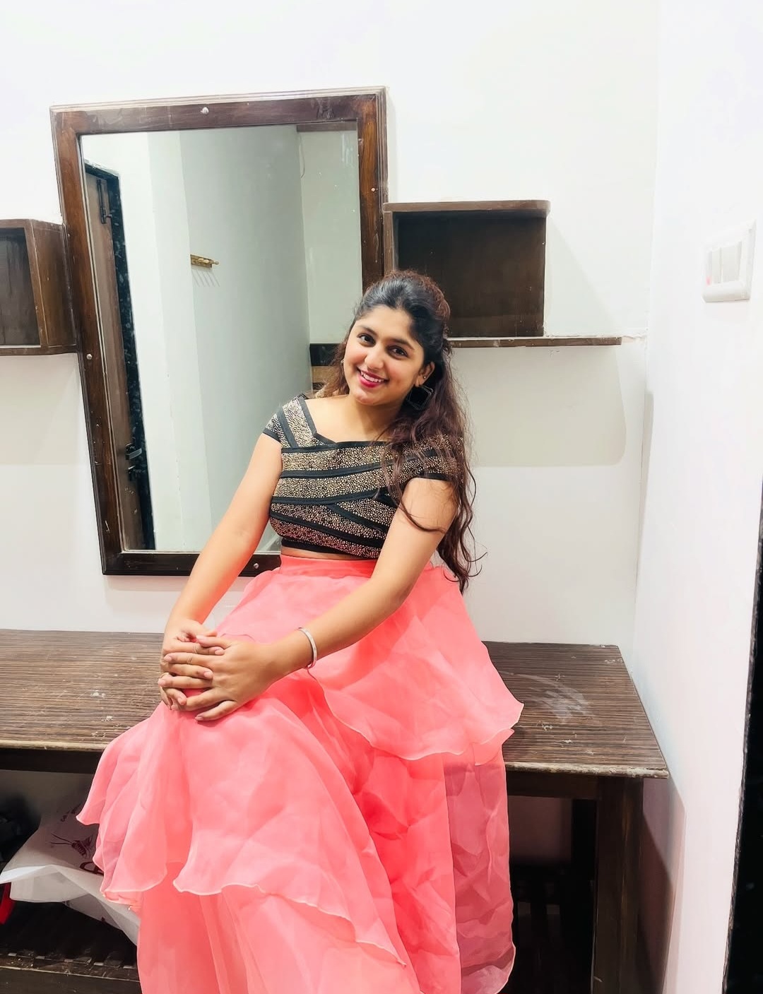 Independent high class Mallu Girls available in Kochi